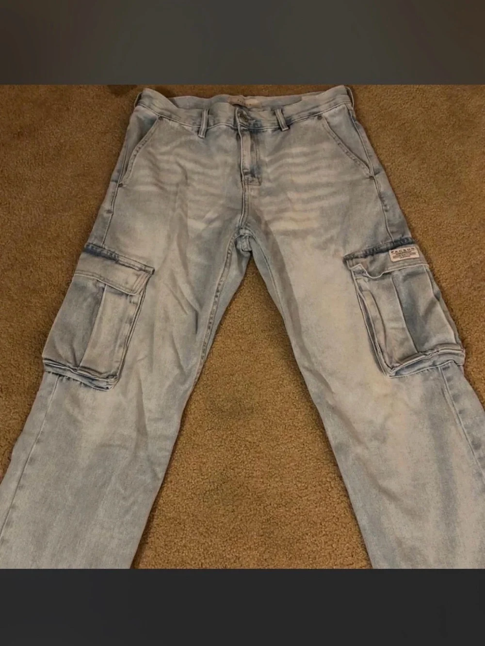 American Eagle Outfitters Light Wash Straight Cargo Jeans - Pale Blue